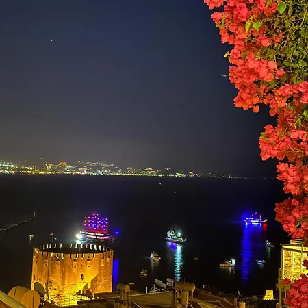 Seaview Castle House Apartment *