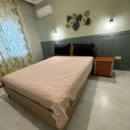 شقة Seaview Castle House *